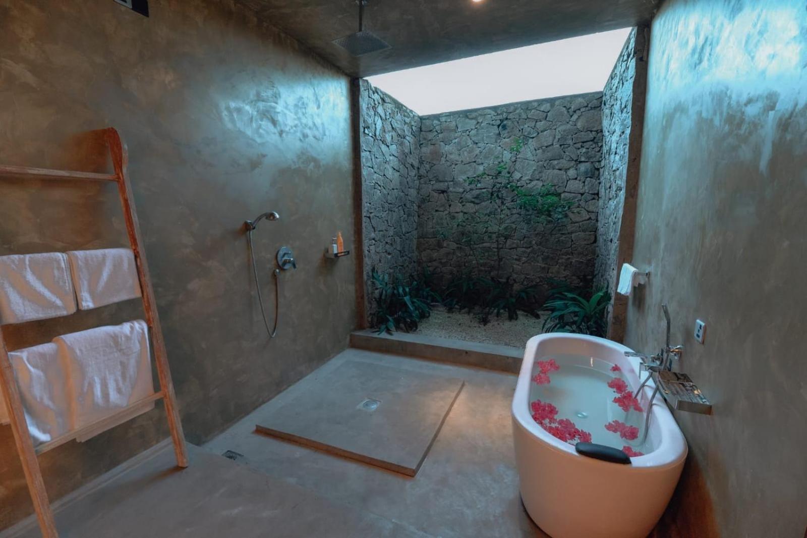The Villa Lakeshore Holambra Exterior foto